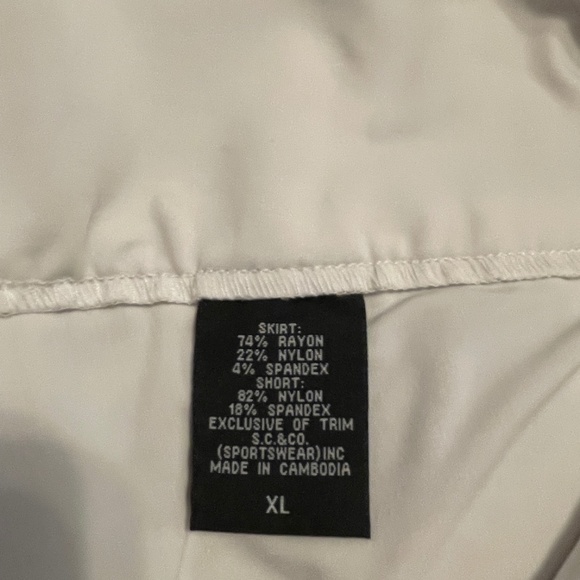 S.C. & Co. Floral Skort - Picture 4 of 4